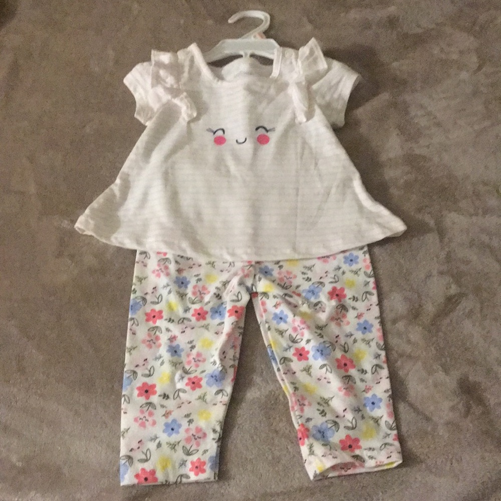 Sets - Picture 2 of 5